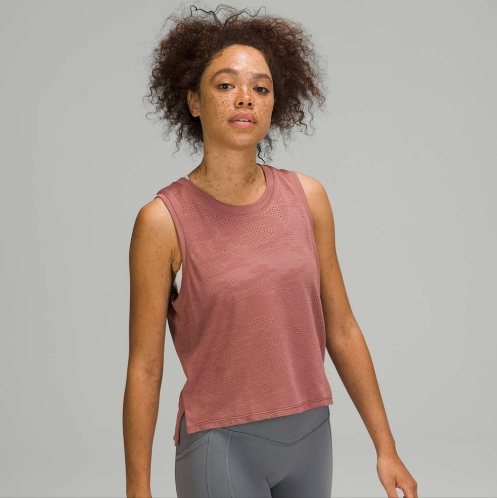 lululemon athletica Dot Camo Tank Top in Spiced Red - Picture 1 of 6